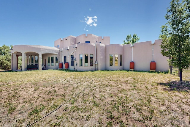 10 Francisco Rd, Cedar Crest, NM 87008 - back of house with stucco siding