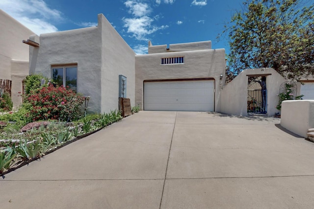 3260 La Paz Ln, Santa Fe, NM 87507 - photo 2