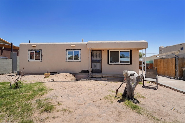 416 68th St SW, Albuquerque, NM 87121 - photo 1