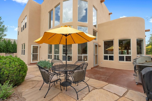 5808 Mariola Pl NE, Albuquerque, NM 87111 - view of patio / terrace featuring outdoor dining area
