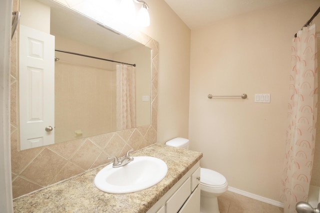12910 Alice Ave NE, Albuquerque, NM 87112 - full bathroom featuring vanity, tile patterned flooring, curtained shower, and backsplash