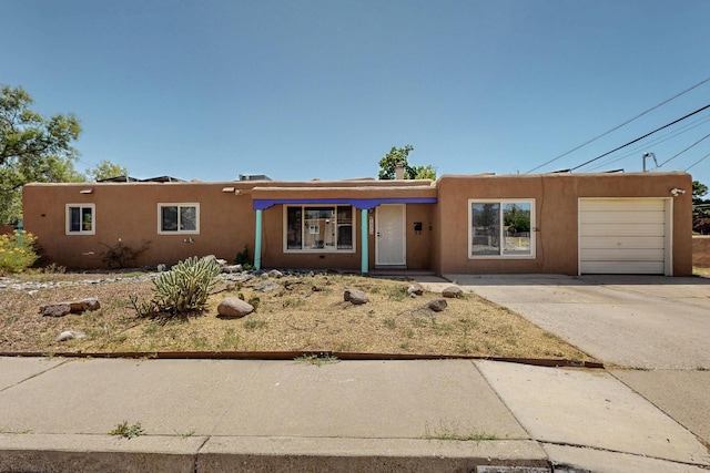 1531 Hendola Dr NE, Albuquerque, NM 87110 - photo 1