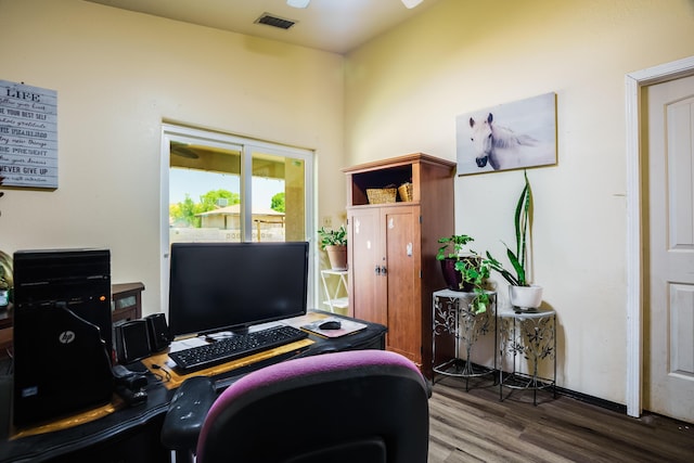 5131 Gaviota NW, Albuquerque, NM 87120 - office featuring wood finished floors and a ceiling fan