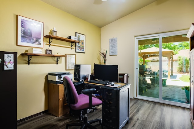 5131 Gaviota NW, Albuquerque, NM 87120 - office area featuring wood finished floors, vaulted ceiling, and a ceiling fan