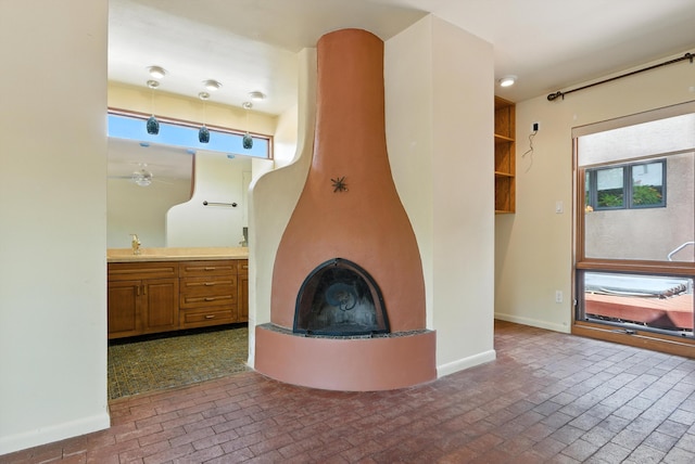 934 Fairway Rd NW, Albuquerque, NM 87107 - photo 32