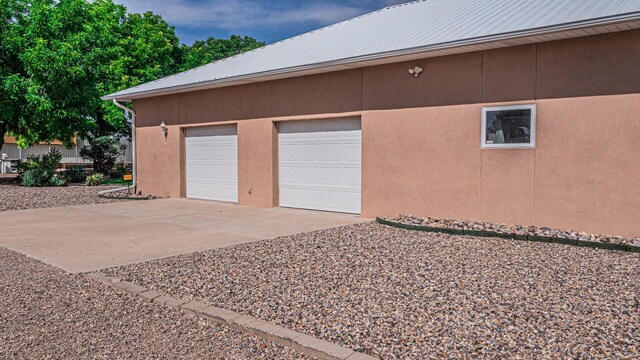 40 La Bajada Rd, Los Lunas, NM 87031 - view of garage