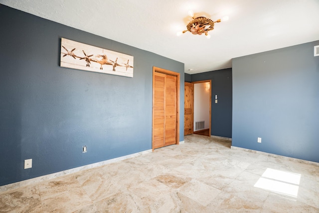 5 Ocotillo Way, Placitas, NM 87043 - empty room featuring baseboards