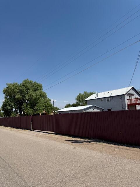 4 Los Chavez Park Rd, Belen, NM 87002 - view of asphalt street