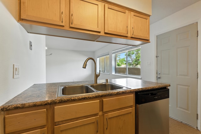 4200 Montgomery Blvd NE Unit 109, Albuquerque, NM 87109 - kitchen featuring dishwasher and dark countertops