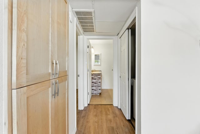 4200 Montgomery Blvd NE Unit 109, Albuquerque, NM 87109 - hallway with light wood-style flooring