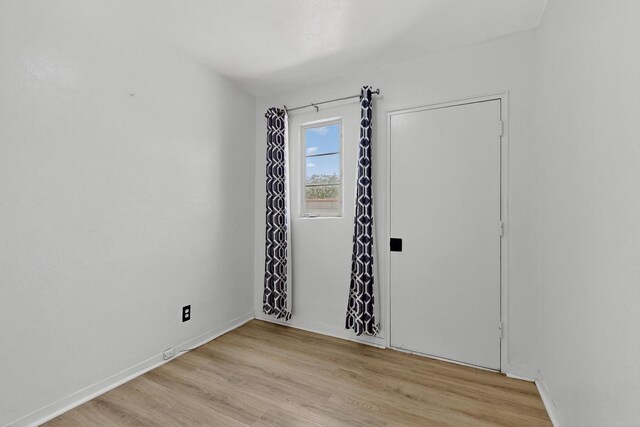 2529 Cardenas Dr NE, Albuquerque, NM 87110 - photo 24