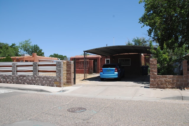 422 Chama St NE, Albuquerque, NM 87108 - photo 1