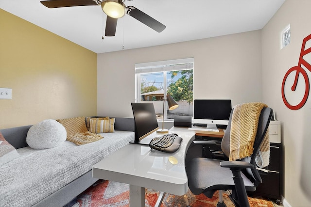 8206 Morrow Ave NE, Albuquerque, NM 87110 - office area with a ceiling fan
