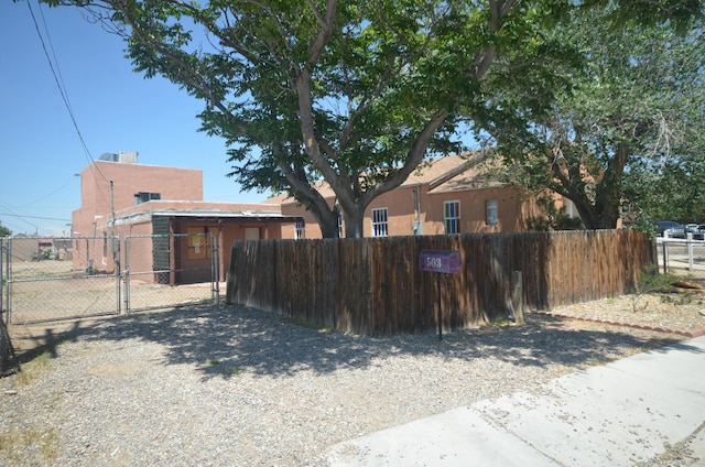 503 Aztec Rd NW, Albuquerque, NM 87107 - photo 1