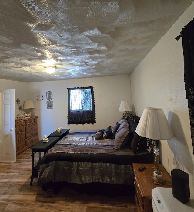 662 Avenida Perea, Bernalillo, NM 87004 - bedroom with wood finished floors