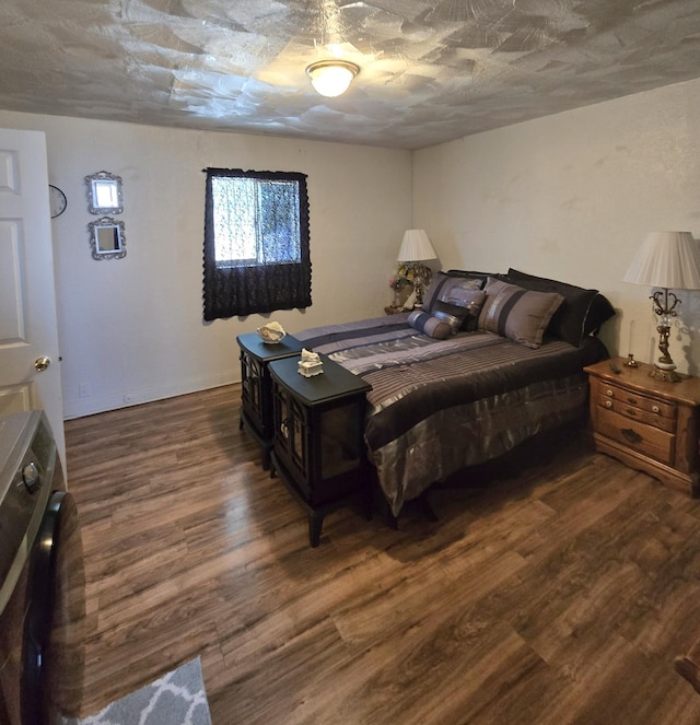662 Avenida Perea, Bernalillo, NM 87004 - bedroom featuring wood finished floors