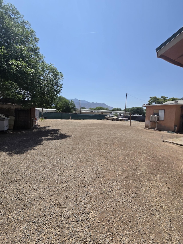 662 Avenida Perea, Bernalillo, NM 87004 - view of yard with a mountain view