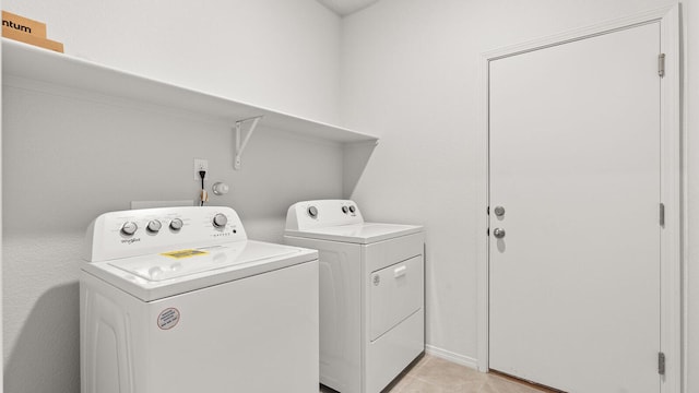 5623 Sagan Loop SE, Albuquerque, NM 87106 - washroom featuring separate washer and dryer