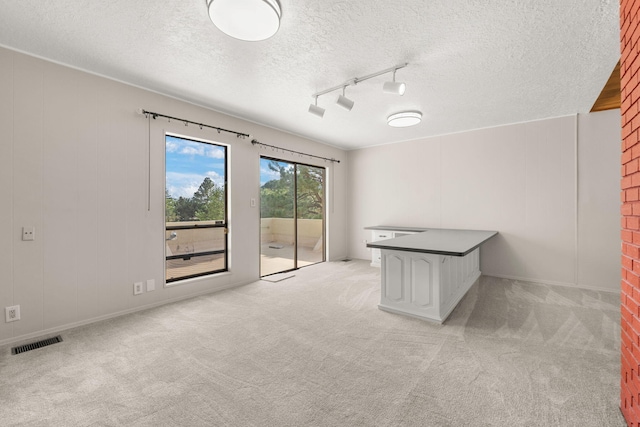9117 Luna Del Oro Rd NE, Albuquerque, NM 87111 - photo 62