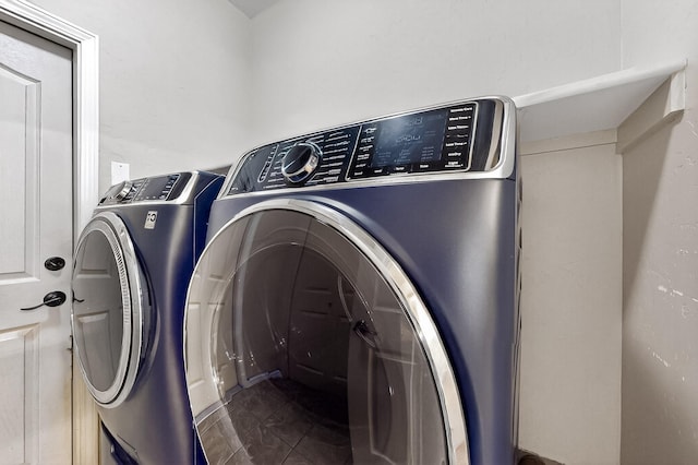 1128 San Augustin Dr, Bernalillo, NM 87004 - washroom featuring separate washer and dryer