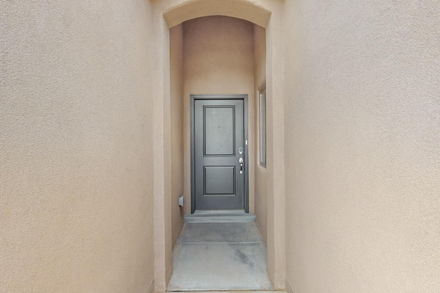 4813 Guadalupe Peak St SW, Los Lunas, NM 87031 - property entrance featuring stucco siding