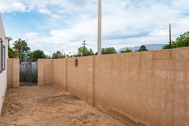 3244 La Ronda Pl NE, Albuquerque, NM 87110 - view of yard