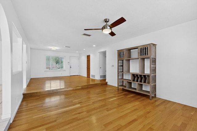 6940 Cherry Hills Loop NE, Albuquerque, NM 87111 - spare room featuring a ceiling fan, light wood-style floors, and recessed lighting