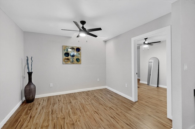 1259 8th St NW, Albuquerque, NM 87102 - unfurnished room with ceiling fan and light wood-type flooring