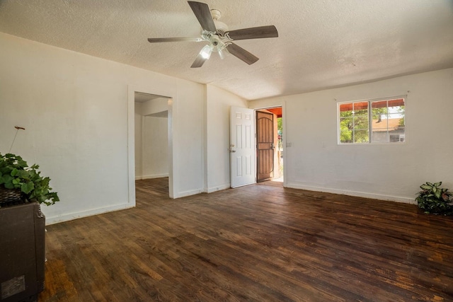 1601 7th St, Moriarty, NM 87035 - unfurnished room featuring wood finished floors, a textured ceiling, and a ceiling fan