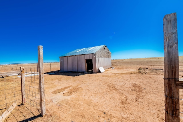 300 Thompson, Moriarty, NM 87035 - view of outbuilding with a view of rural / pastoral area