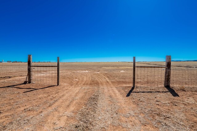 300 Thompson, Moriarty, NM 87035 - view of yard with a view of countryside