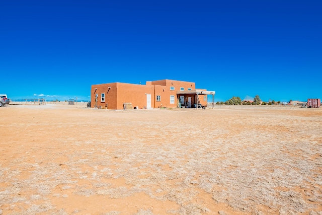300 Thompson, Moriarty, NM 87035 - view of yard