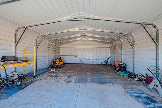 300 Thompson, Moriarty, NM 87035 - view of garage
