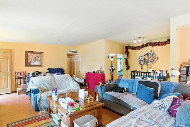 605 Espanola St NE, Albuquerque, NM 87108 - photo 2