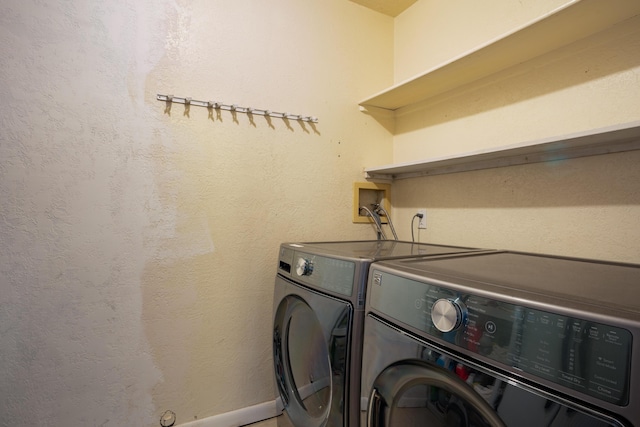 23 Cooper Rd, Cedar Crest, NM 87008 - laundry area featuring washing machine and dryer