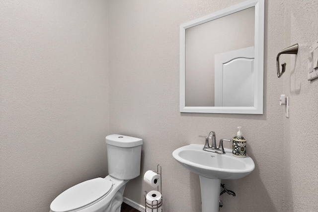 2353 Cortina Loop SE, Rio Rancho, NM 87124 - bathroom featuring toilet