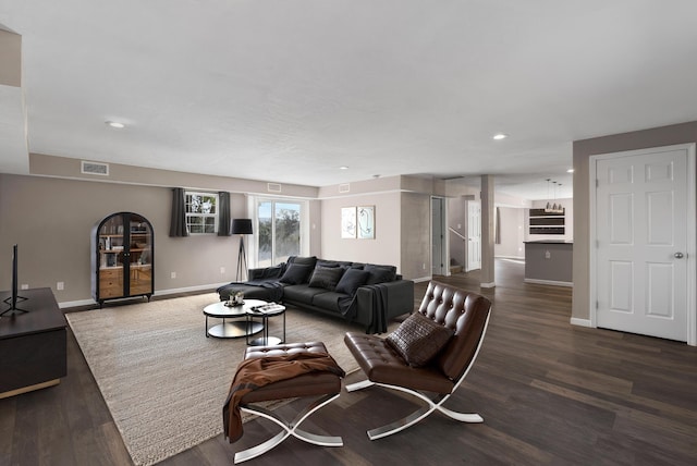 40 Mulberry Loop, Cedar Crest, NM 87008 - living room featuring wood finished floors and recessed lighting