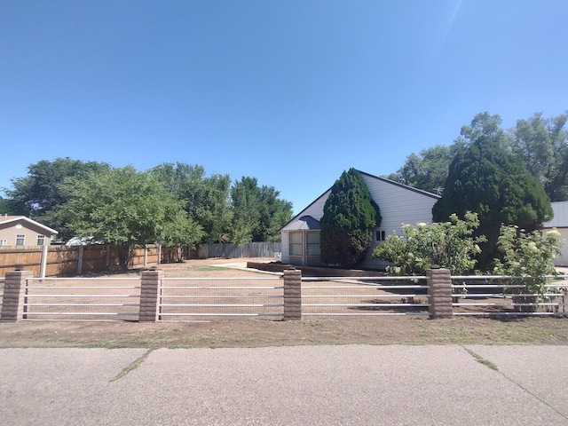 1511 Lundy Ln SW, Albuquerque, NM 87105 - photo 8