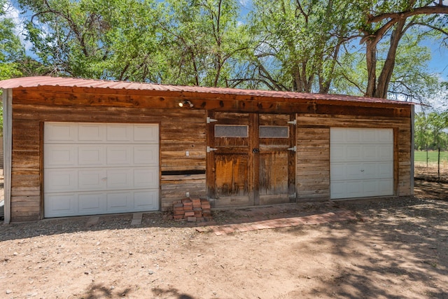 697 W W Meadowlark Ln, Corrales, NM 87048 - view of garage
