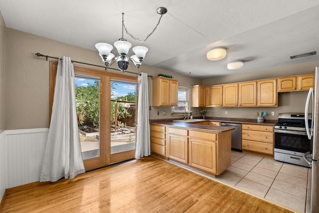 2829 Palomas Dr NE, Albuquerque, NM 87110 - photo 6
