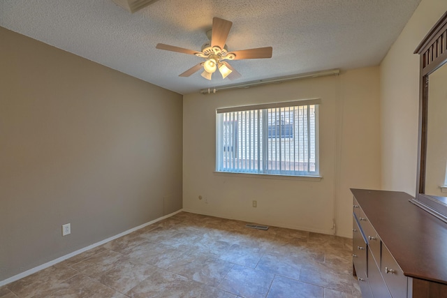 2933 Indiana St NE, Albuquerque, NM 87110 - photo 28