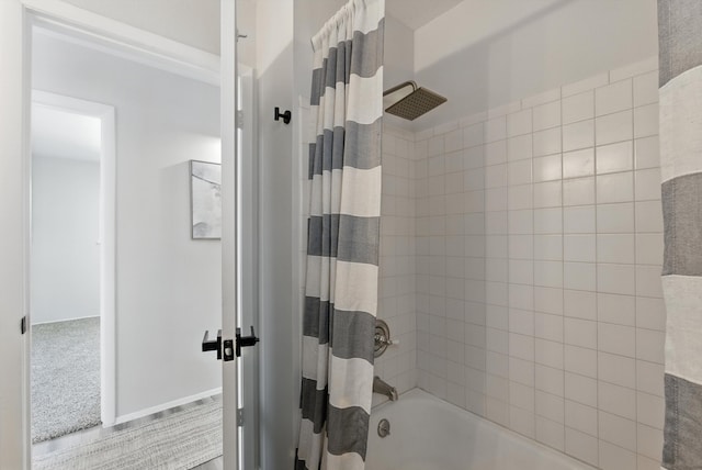 11517 San Jacinto Ave NE, Albuquerque, NM 87112 - bathroom with shower / bath combo with shower curtain