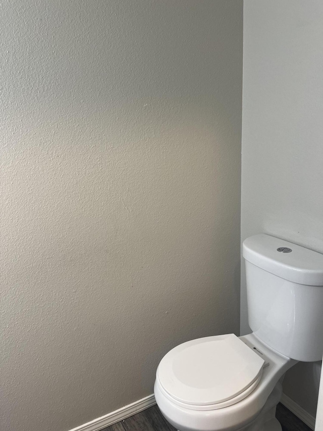 3005 Quail Point Dr, Albuquerque, NM 87120 - bathroom with toilet and baseboards
