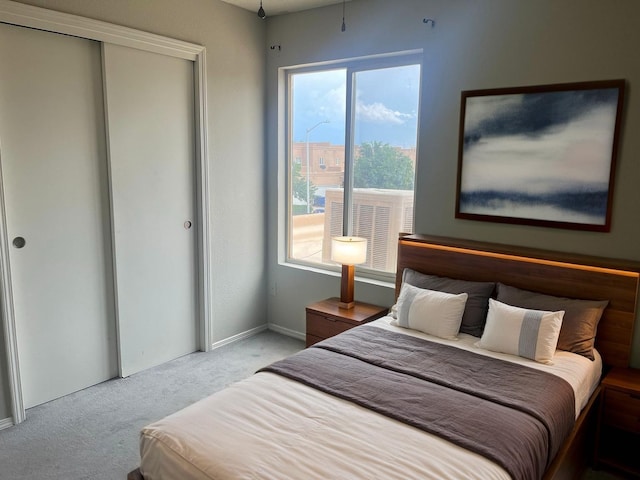 3005 Quail Point Dr, Albuquerque, NM 87120 - carpeted bedroom with a closet