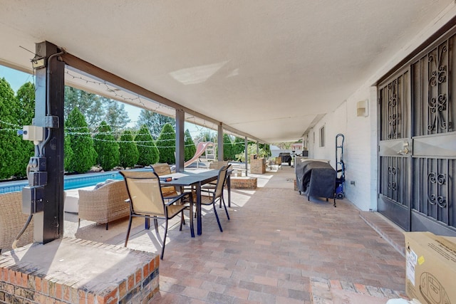 4320 Blumenshine Cir SW, Albuquerque, NM 87105 - view of patio / terrace with outdoor dining area