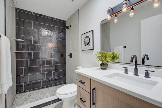 4920 Black Dr NW, Albuquerque, NM 87120 - bathroom with vanity and a tile shower