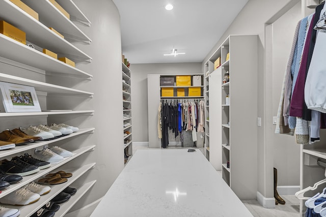 7900 Aguila St NW, Albuquerque, NM 87120 - view of walk in closet