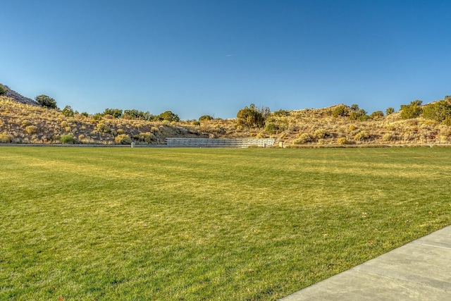 6417 Kings Cyn NE, Rio Rancho, NM 87144 - view of community with a lawn