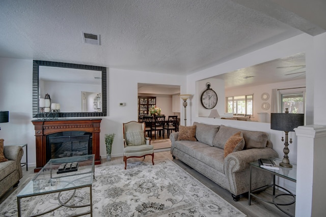 9212 Orlando Pl NE, Albuquerque, NM 87111 - photo 3