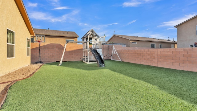 2404 Del Timbre Ln SW, Albuquerque, NM 87121 - fenced backyard featuring a playground